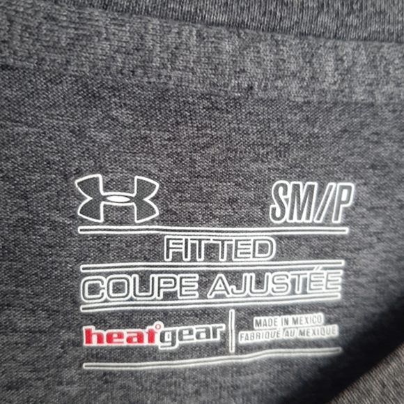 Shirt - Picture 3 of 4